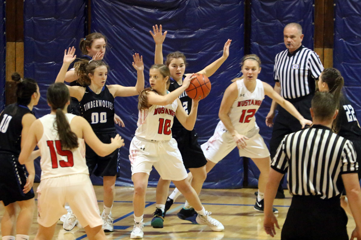 Exeter-Milligan vs Meridian (7).JPG